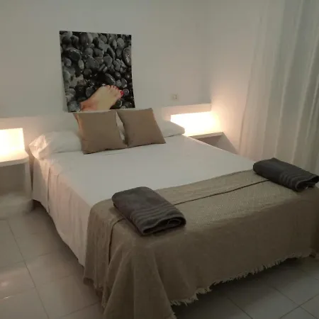 Poris Paradise Apartmán *